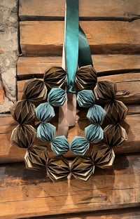 Image 3 of Kaffefarget origami krans - TinaTing