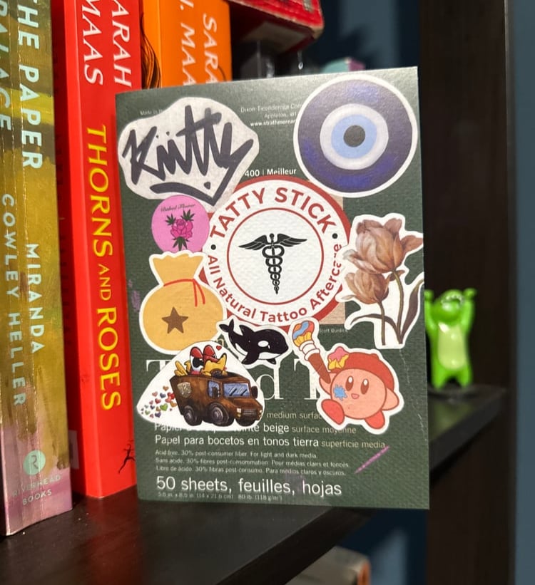 Kiitty’s Sketchbook Zine