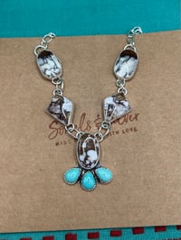 Image 3 of Wild Horse Lariat