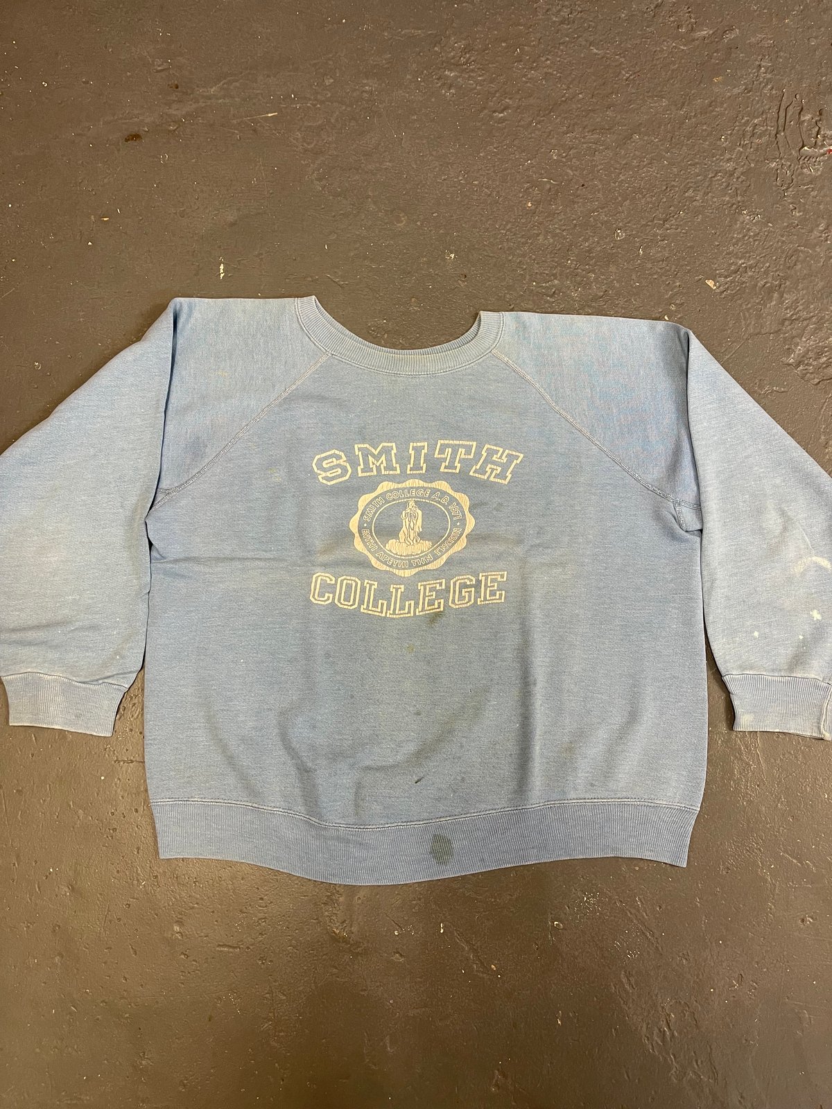60s sun faded SMITH COLLEGE sweatshirt