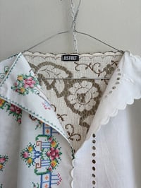 Image 2 of Daisy shirt 🌷 (one size)