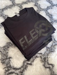 Image 1 of Men’s Black/Black Flexx Tee
