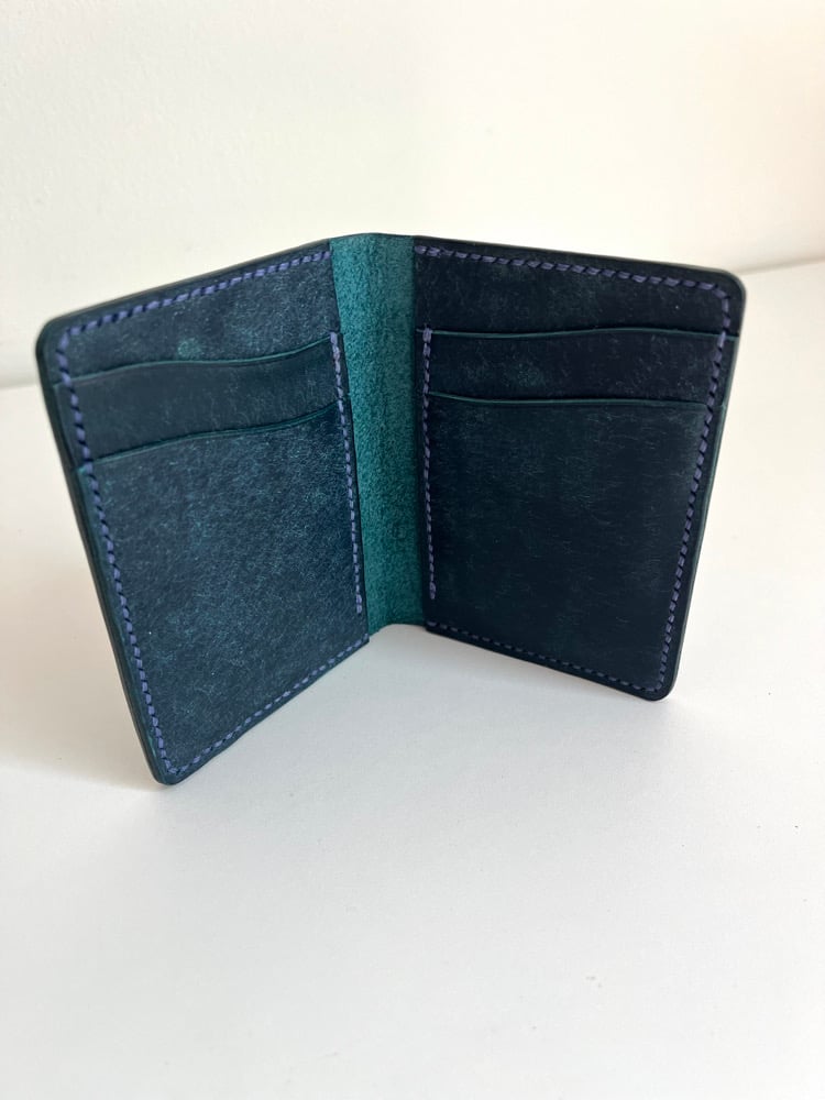 Image of Sapphire Pueblo Vertical Cardholder (Blue-Violet Stitching)