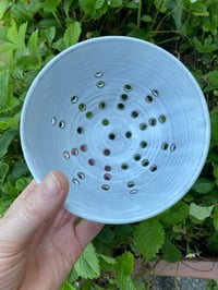 Image 2 of MEDIUM Berry bowl