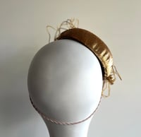 Image 3 of Gold sequin button 