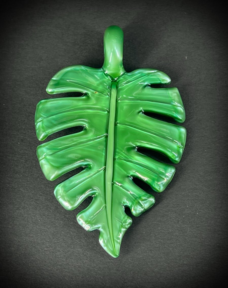 Image of Shiny Green Monstera Leaf Pendant