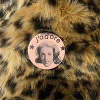 J'ADORE 45MM BADGE