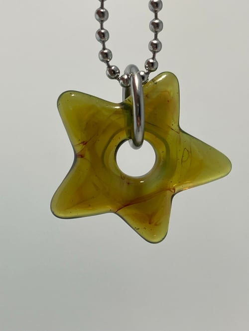Image of opaline Jade star