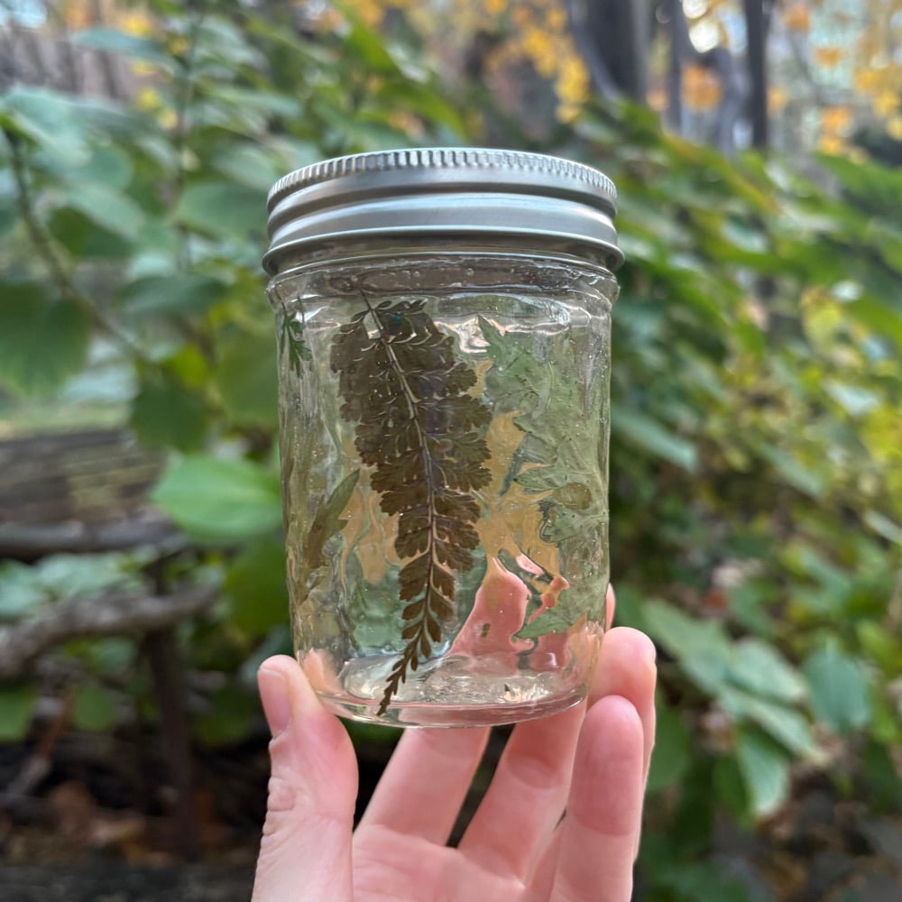 Image of floral 8oz jar greenery