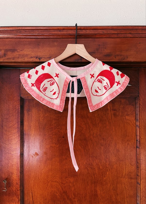 Image of PINK PIERROT COLLAR 