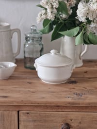 Image 1 of La petite soupière 