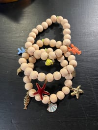 Image 2 of bracelets Woodstock 