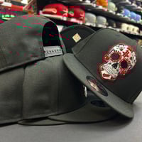 Image 1 of New Era 9Fifty Black Sugar Skull 🚀