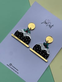 Image 1 of Plum Puddings with pearl 