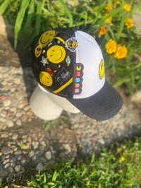 Image 5 of Smiley Trucker 🙃
