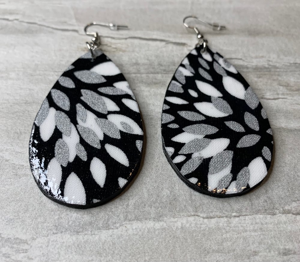 Image of Midnight Glow