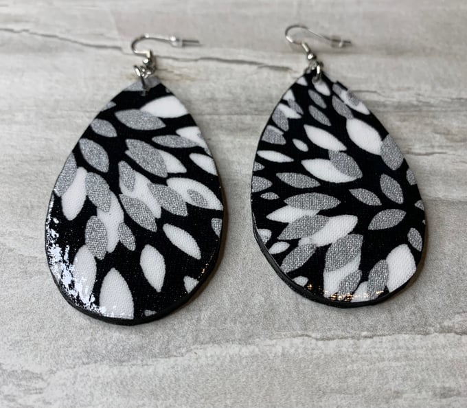 Image of Midnight Glow