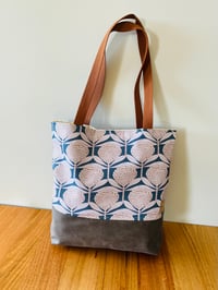 Image 5 of Fabric Tote - Printed Waratah