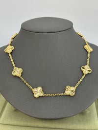 Image 4 of Van Clèf solid colors