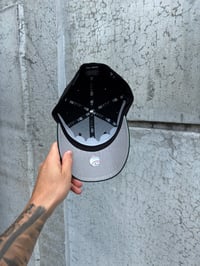 Image 5 of  BLACK ON OLIVE MULTI TONE SAN FRANCISCO GIANTS CUSTOM FITTED CAP