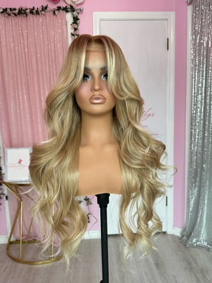 Image of Gwen luxury free part (ready to ship)