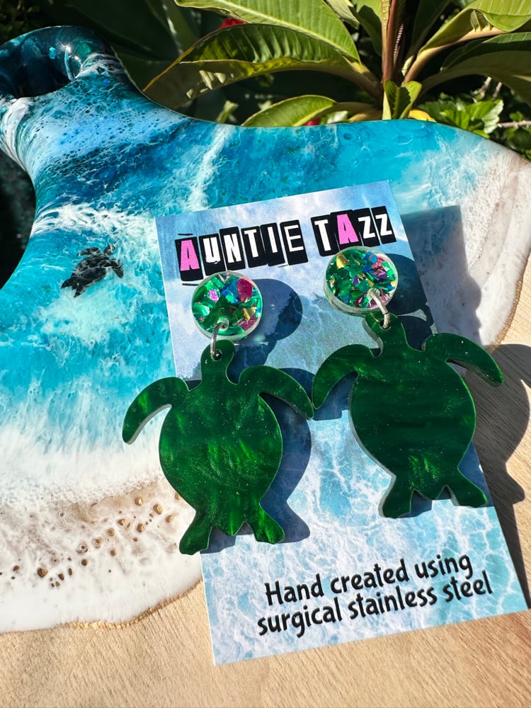 Image of Turtle Dangs