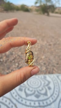 Image 3 of Dragon Scale Ammolite in Brass 2