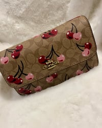 Image 1 of COACH HAND PURSE (BROWN)
