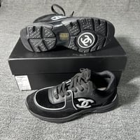 Image 2 of WOMENS BLACK CITY RUNNERS