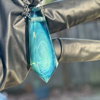 Image 13 of Crystal Pendant 2 - Aquatic Opalescent Twist