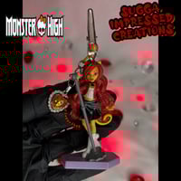 Image 2 of Toralei Roach Clip