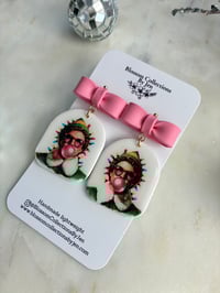 Image 3 of Elf’s with pink bows