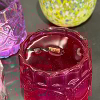 Image 4 of champagne pop scented candle