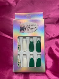 Image 1 of Nails - Medium (Green)