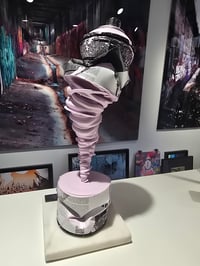 Image 1 of Bombe Ezea Rose