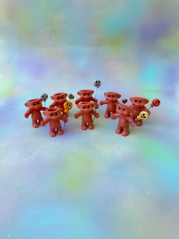 Image of pokey tool + troll lighter sleeve