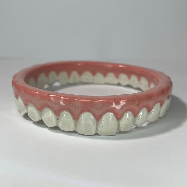 Teeth Bracelet G - 8.35 in Inner Circumference