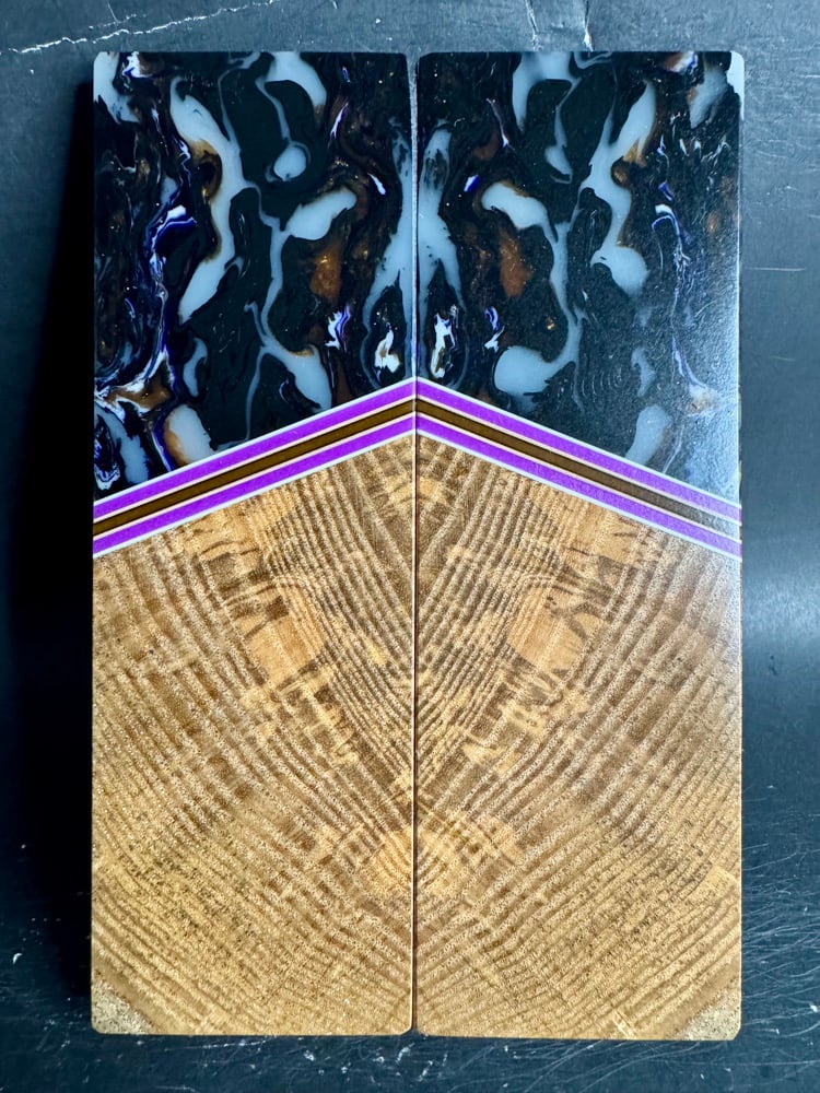 Image of @Kaoticartworks Resin & Crosscut Spalted Ash GLOW Segmented Knife Scales