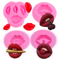 Image 1 of LIPZZZZZ bath bombs