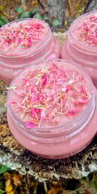 Image 1 of Stunning Tallow Sugar Scrub
