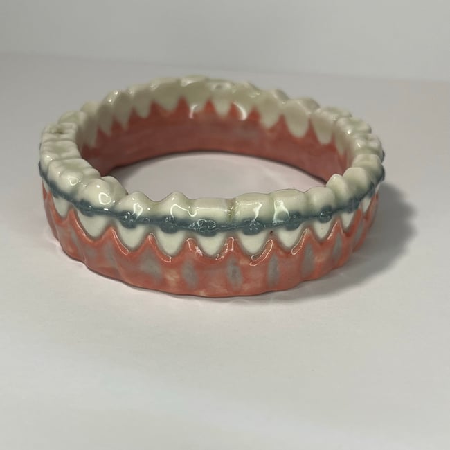 Teeth Bracelet L - 7.25 in Inner Circumference