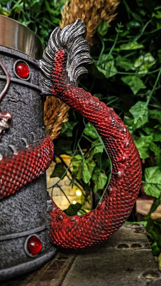 πThe Armored Kingdom Crimson Red Wrapped Dragon Mug