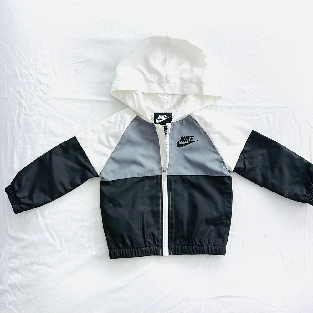 Image of NIKE TRACK JACKET size 12M