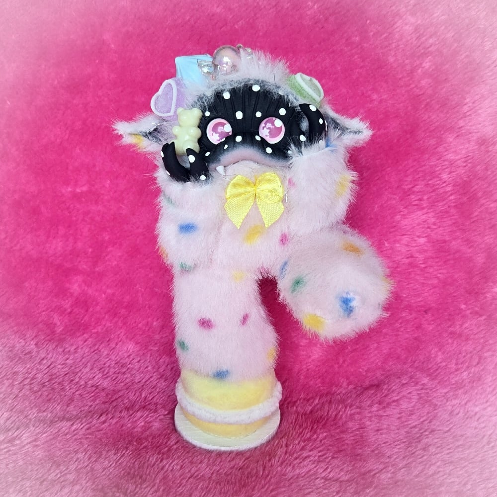 Image of Yellow Macaron