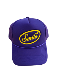 Purple Smile trucker 