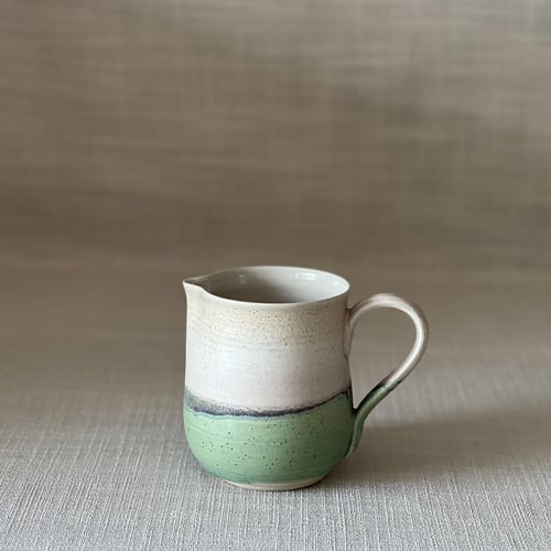 Image of BLOSSOM MEDIUM JUG