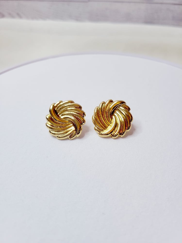 Image of Goldie Earrings 