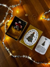 Image 3 of La petite  souris du sapin de Noël 