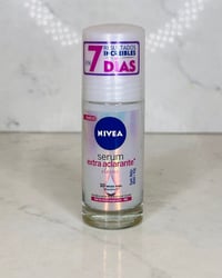 Image 2 of Nivea Serum Aclarador- 10x más Vitamina C 40ml