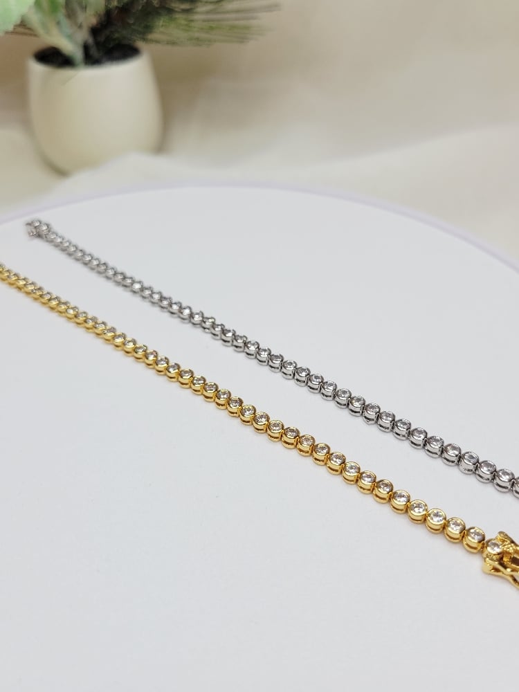 Image of Dazzling Bracelet 